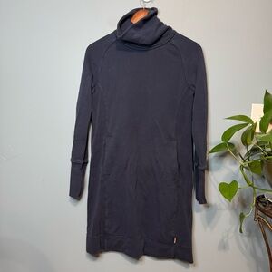 MERRELL The Trailhead French Terry Cowl Neck Dress in Navy Blue. Small